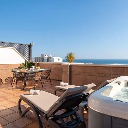شقة Stunning Penthouse In The Centre Of نيرخا