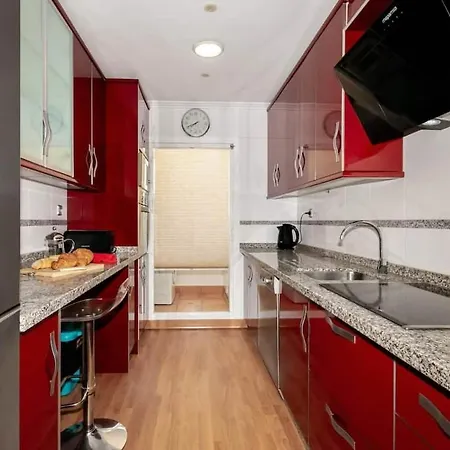 Stunning Penthouse In The Centre Of Apartment *