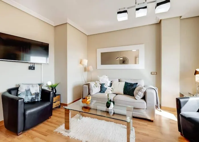 شقة Stunning Penthouse In The Centre Of نيرخا